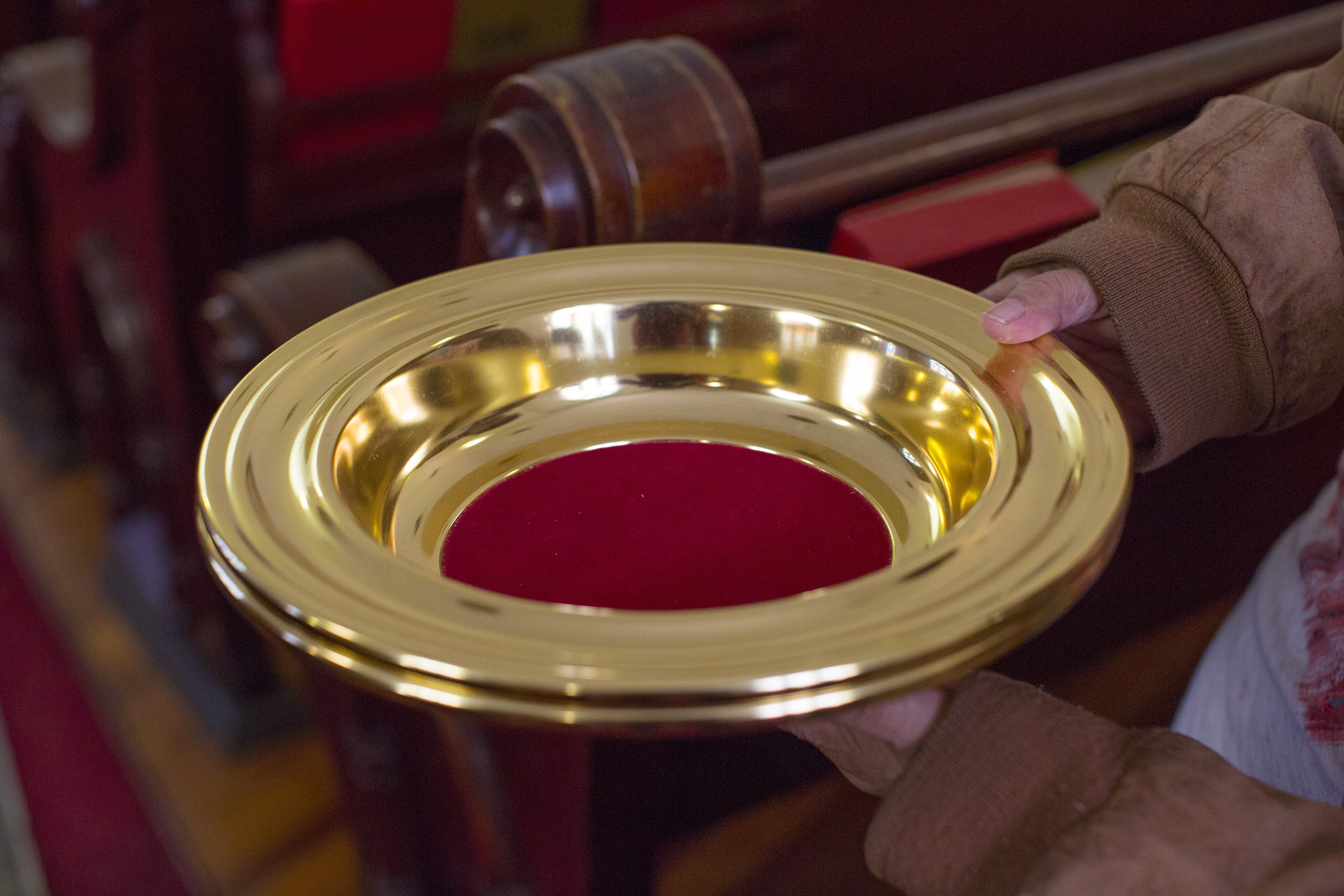 Hagiya dijo que la carta fue originada por más de una docena de iglesias locales que se han comunicado con la conferencia, declarando que estarían reteniendo las asignaciones debido al resultado de la Conferencia General de 2019. Foto-illustración Kathleen Barry, SMUN. 