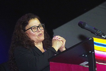 Los/as pastores/as Ríos han mantenido un trabajo que le ha ganado el reconocimiento y el respeto de la iglesia y la comunidad en general, por lo que han hecho por las familias migrantes por casi 40 años. 