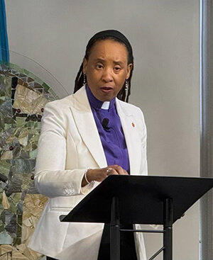 Iowa Conference Bishop Kennetha Bigham-Tsai preaches April 4 at the opening service of the Southeastern Jurisdiction's Peace Conference at Lake Junaluska Conference and Retreat Center in western North Carolina. She preached on the theme of the gathering, "Breaking Down the Dividing Walls." Photo by Crystal Caviness, United Methodist Communications. 